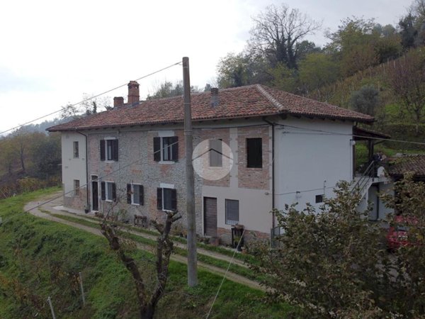 casa indipendente in vendita a Montegrosso d'Asti in zona Santo Stefano