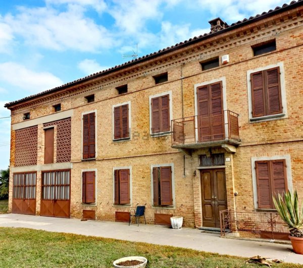 casa indipendente in vendita a Montegrosso d'Asti