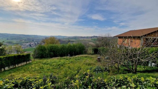 casa indipendente in vendita a Montegrosso d'Asti