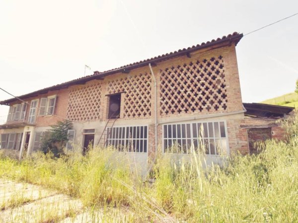 casa indipendente in vendita a Montegrosso d'Asti