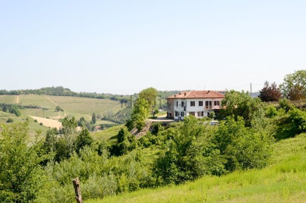 casale in vendita a Montegrosso d'Asti