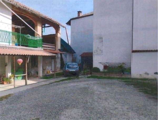 casa indipendente in vendita a Montegrosso d'Asti in zona Tana