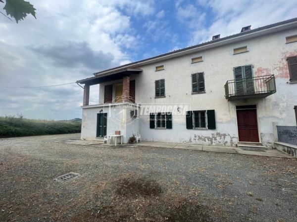 casale in vendita a Montegrosso d'Asti