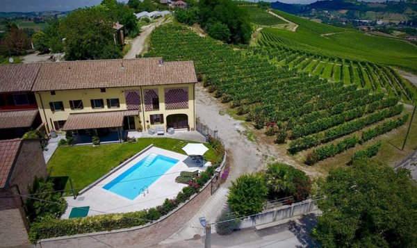 casa indipendente in vendita a Montegrosso d'Asti