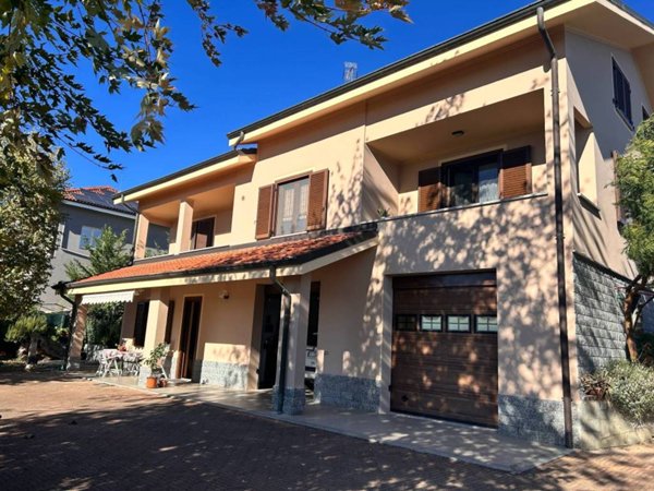 casa indipendente in vendita a Montegrosso d'Asti