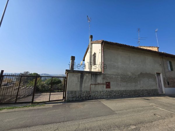 quadrivano in vendita a Montegrosso d'Asti