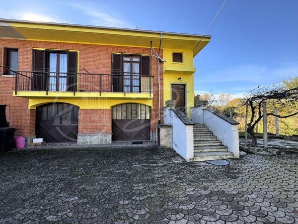 casa indipendente in vendita a Montegrosso d'Asti