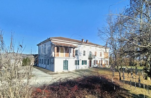 casa indipendente in vendita a Montegrosso d'Asti