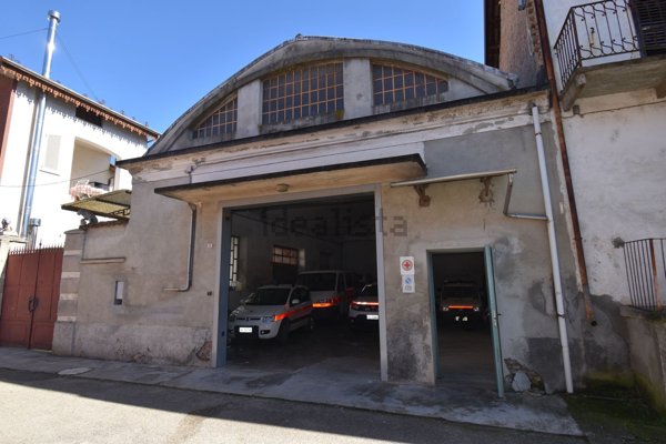 locale di sgombero in vendita a Montegrosso d'Asti