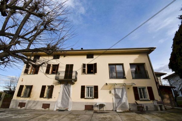 casa indipendente in vendita a Montegrosso d'Asti
