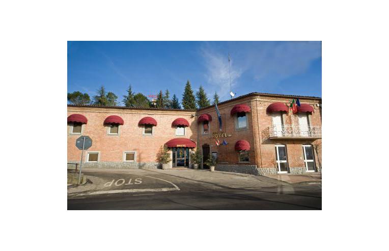 negozio in vendita a Montegrosso d'Asti