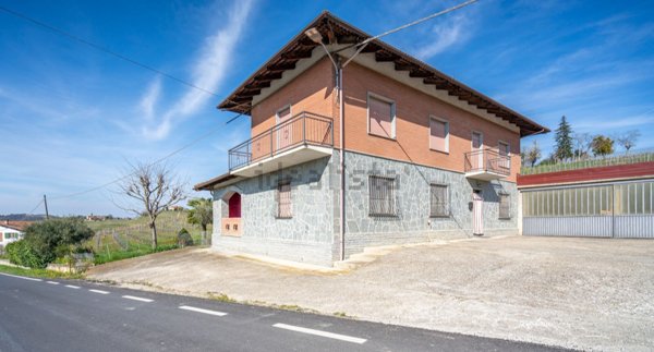 casa indipendente in vendita a Montegrosso d'Asti