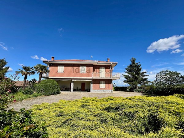 casa indipendente in vendita a Montegrosso d'Asti