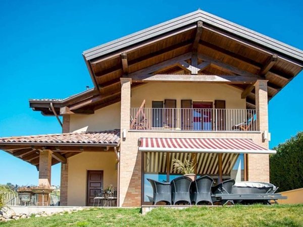 casa indipendente in vendita a Montegrosso d'Asti