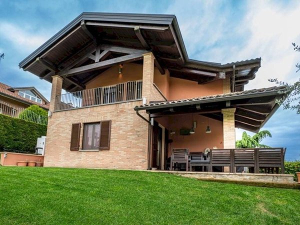 casa indipendente in vendita a Montegrosso d'Asti