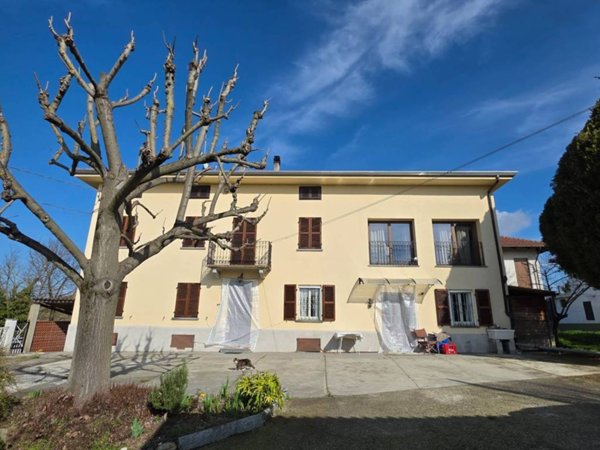 casa indipendente in vendita a Montegrosso d'Asti