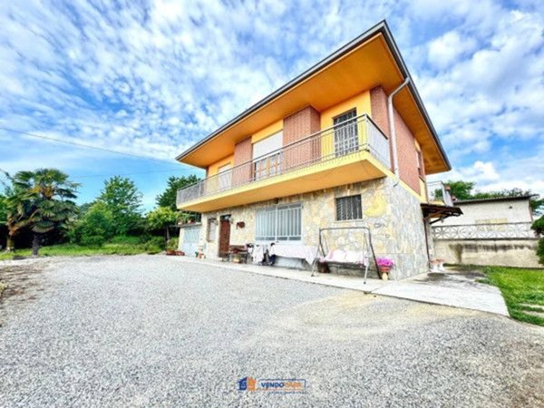casa indipendente in vendita a Montegrosso d'Asti