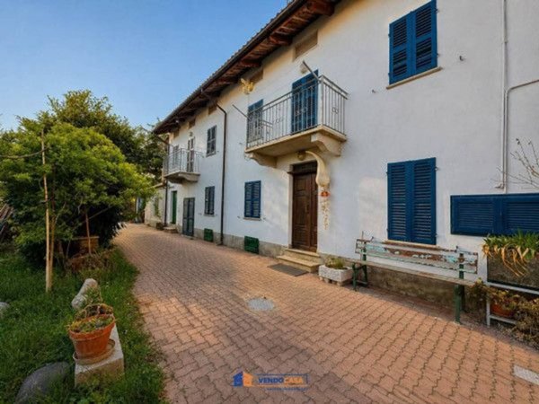 casale in vendita a Montegrosso d'Asti