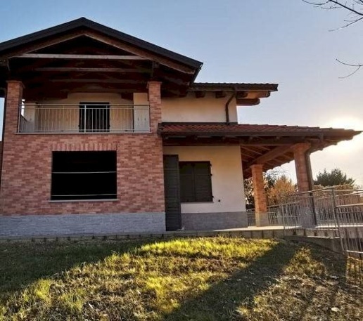 casa indipendente in vendita a Montegrosso d'Asti in zona Boscogrande