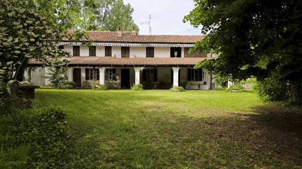 casa indipendente in vendita a Montegrosso d'Asti
