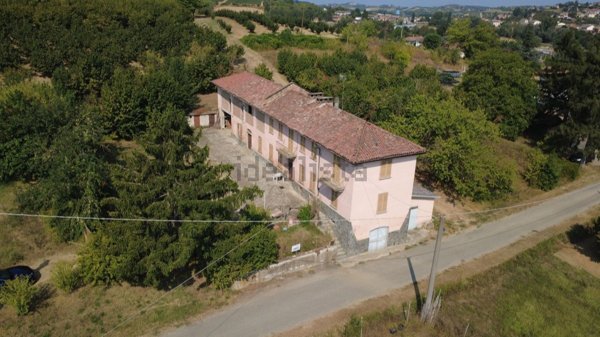 casale in vendita a Montegrosso d'Asti in zona Tana