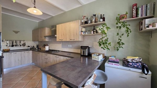 casa indipendente in vendita a Montegrosso d'Asti in zona Gorra