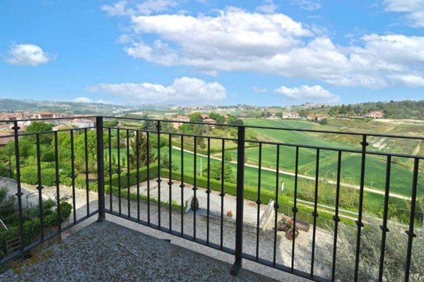appartamento in vendita a Montegrosso d'Asti in zona Gallareto