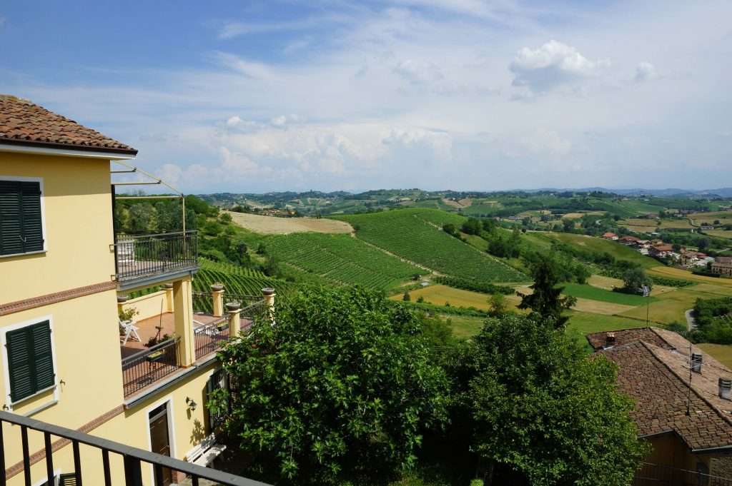 casa indipendente in vendita a Montegrosso d'Asti in zona Gallareto