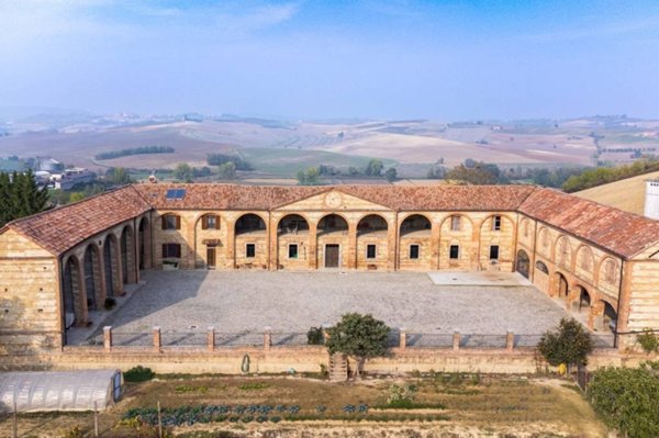 locale di sgombero in vendita a Montemagno Monferrato