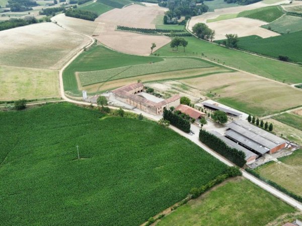 casa indipendente in vendita a Montemagno Monferrato