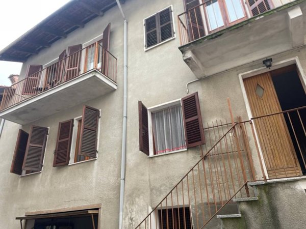 casa indipendente in vendita a Montemagno Monferrato