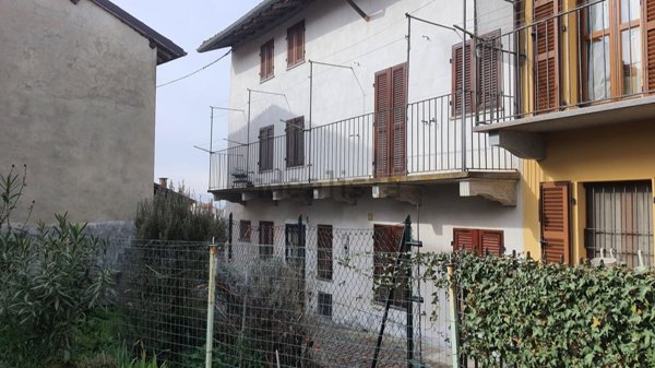 casa indipendente in vendita a Montemagno Monferrato