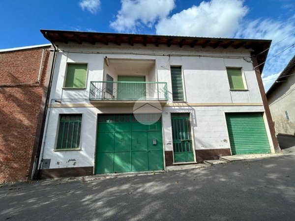 casa indipendente in vendita a Montemagno Monferrato