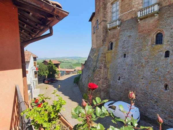 casa indipendente in vendita a Montemagno Monferrato