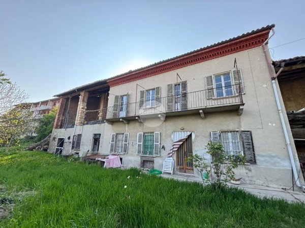 casa indipendente in vendita a Montemagno Monferrato