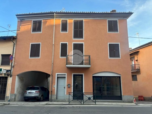 appartamento in vendita a Montemagno Monferrato