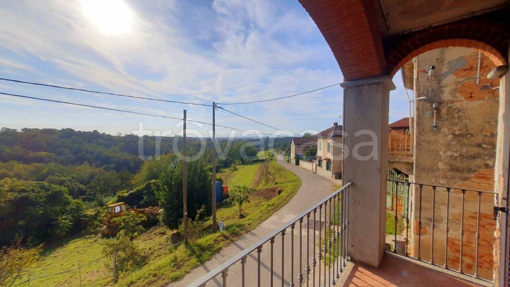 casa indipendente in vendita a Montemagno Monferrato