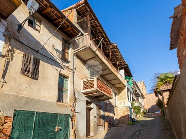 casa indipendente in vendita a Montemagno Monferrato