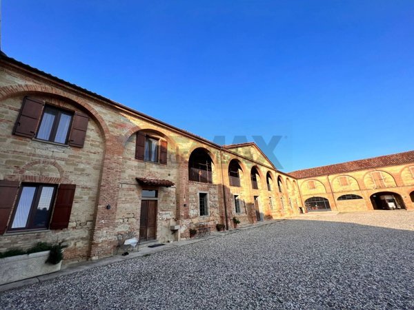 azienda agricola in vendita a Montemagno Monferrato