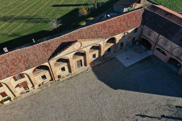casa indipendente in vendita a Montemagno Monferrato