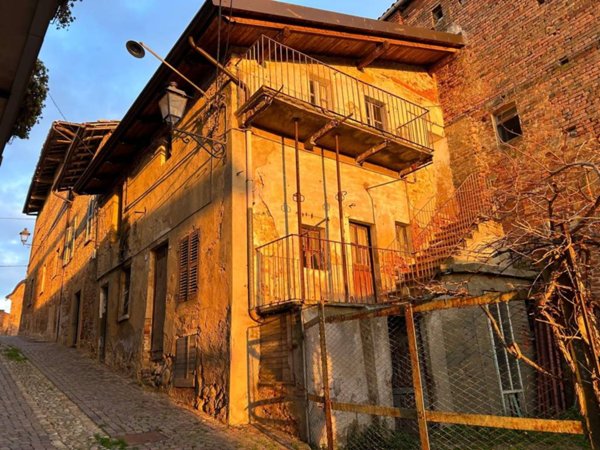 casa indipendente in vendita a Montemagno Monferrato