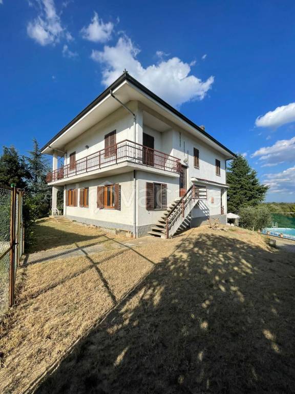 casa indipendente in vendita a Montemagno Monferrato