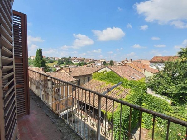 casa indipendente in vendita a Montemagno Monferrato