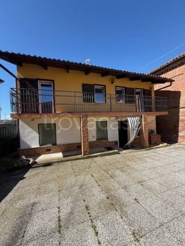 casa indipendente in vendita a Montemagno Monferrato