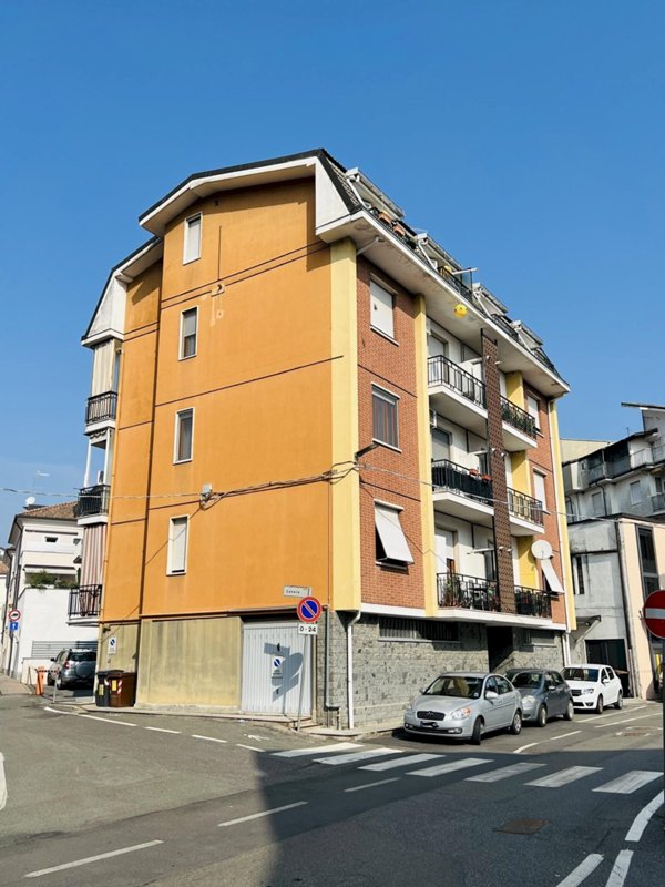 appartamento in vendita a Nizza Monferrato