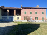 ufficio in vendita a Nizza Monferrato in zona Bricco