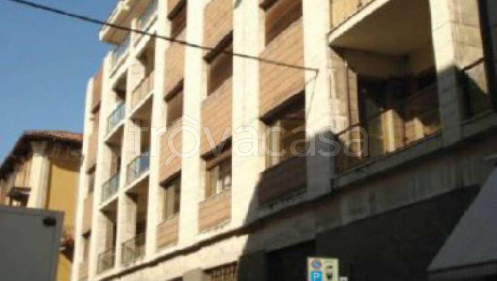 ufficio in vendita a Nizza Monferrato