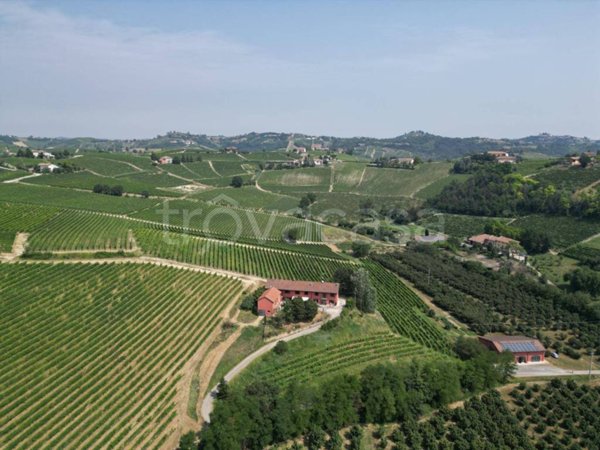 casa indipendente in vendita a Nizza Monferrato