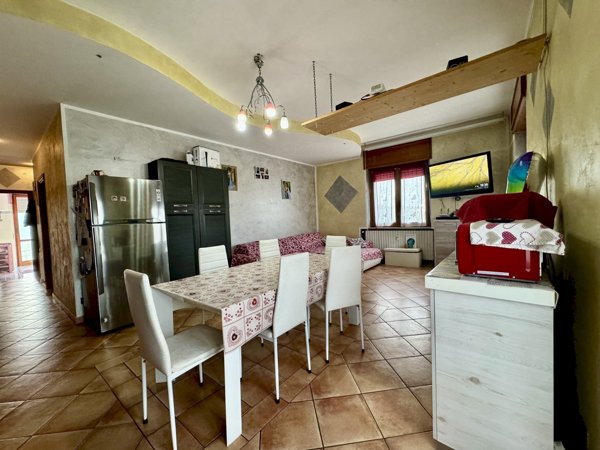 appartamento in vendita a Nizza Monferrato