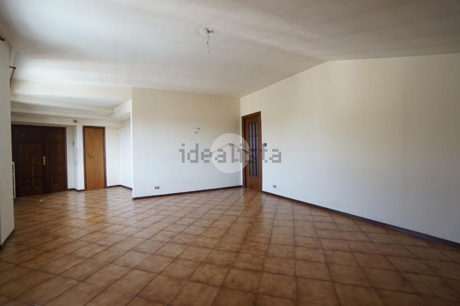 appartamento in vendita a Nizza Monferrato